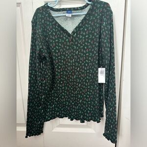 Old Navy Kids long sleeve tshirt in size 10-12